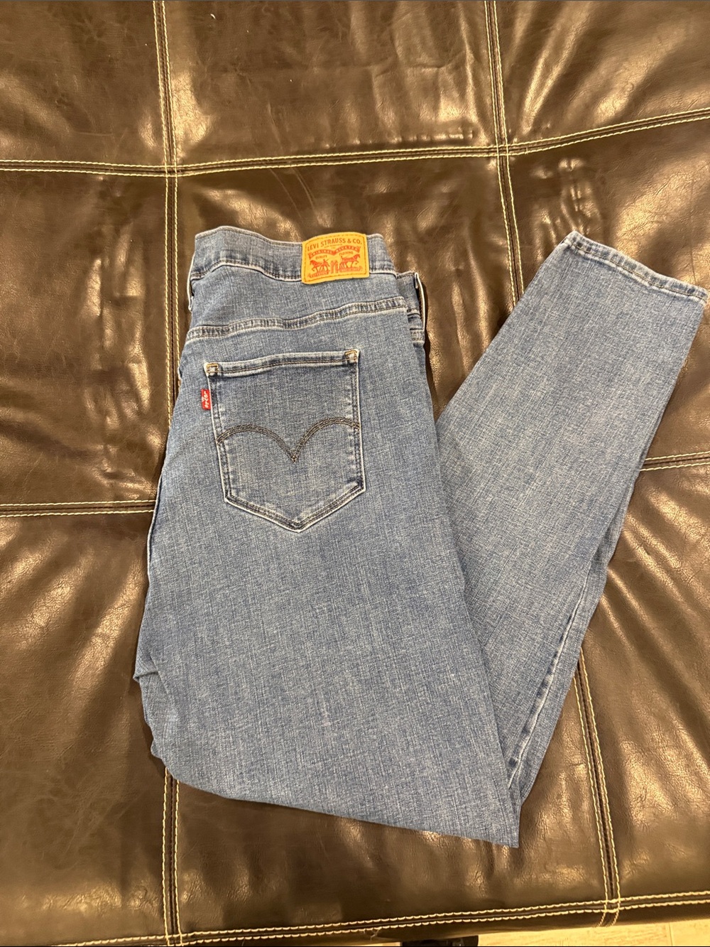 Levi's Medium High-Rise Skinny Fit Denim Jeans